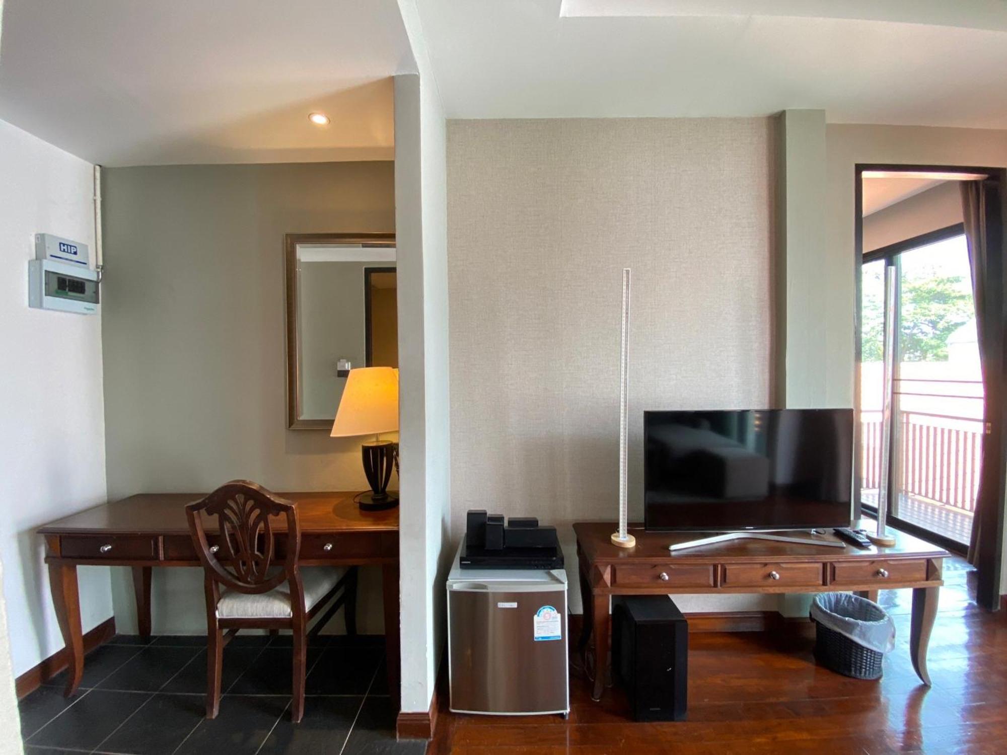 Yotaka Bangkok Hotel Экстерьер фото